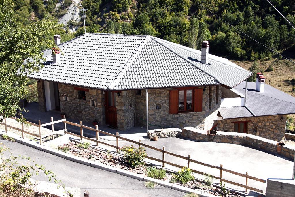 Guesthouse Alexandros Nestorion ภายนอก รูปภาพ