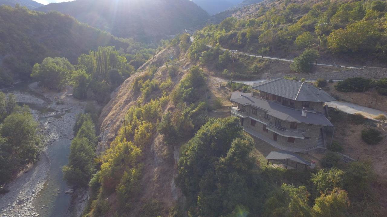 Guesthouse Alexandros Nestorion ภายนอก รูปภาพ